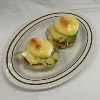CALI BENEDICT