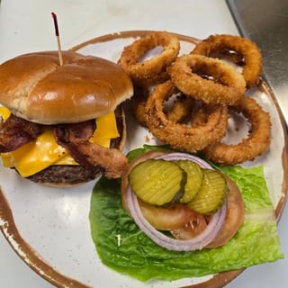 BACON CHEESEBURGER